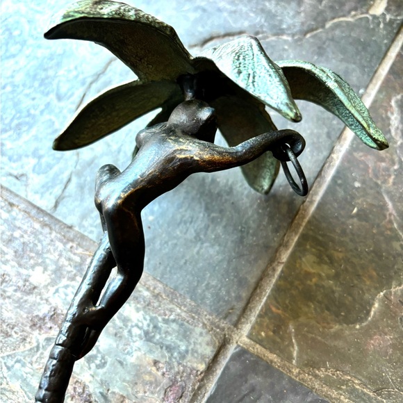 Vintage RARE Bronze Monkey Climbing in A Palm Tree.Palm Beach,Hollywood Regency" - Picture 3 of 9